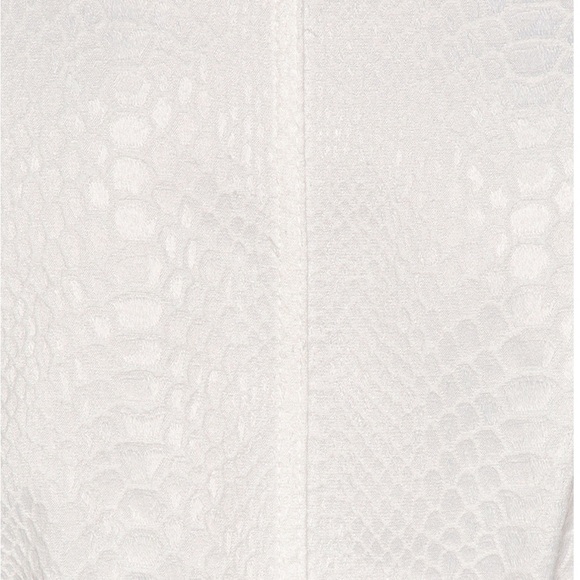 NWT XS REVOLVE HARLEY ROMPER IN IVORY MICHAEL COSTELLO - Picture 3 of 6